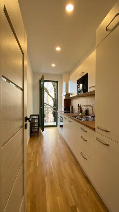 Chez Amis Arena Apartment Leipzig Ngoại thất bức ảnh