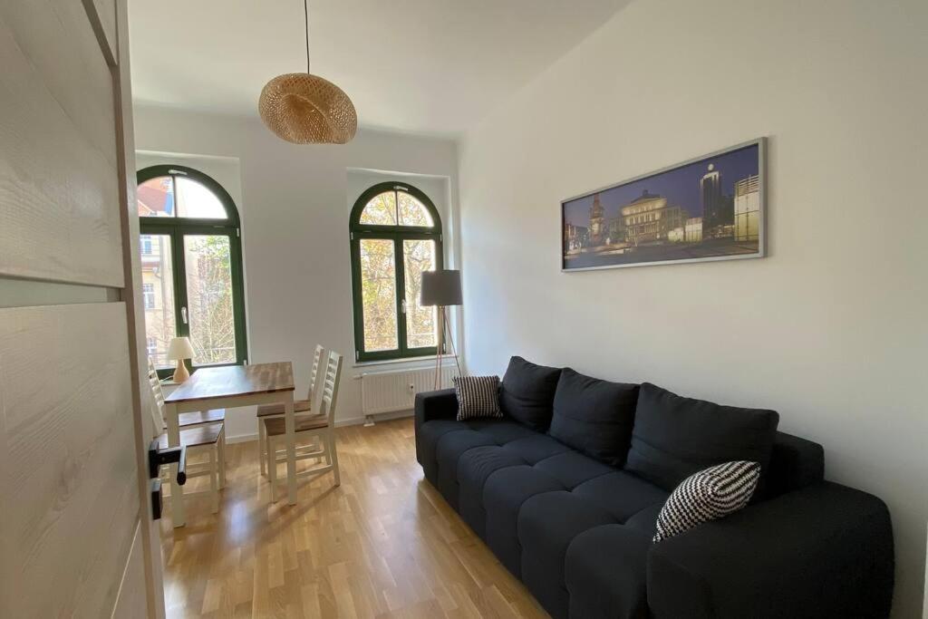 Chez Amis Arena Apartment Leipzig Ngoại thất bức ảnh